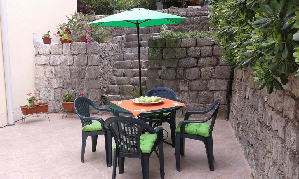 Apartment Adela Kotor Exteriér fotografie