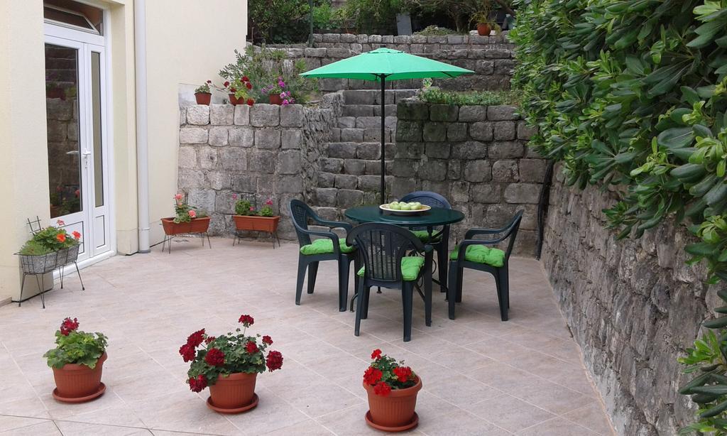 Apartment Adela Kotor Exteriér fotografie